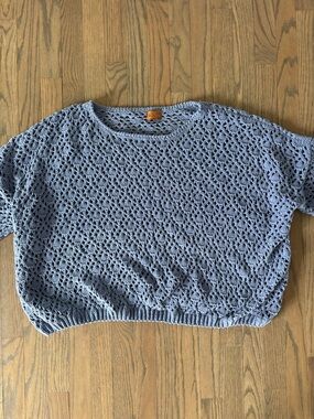 POLs Periwinkle Crochet Openknit Weater, Size Larage